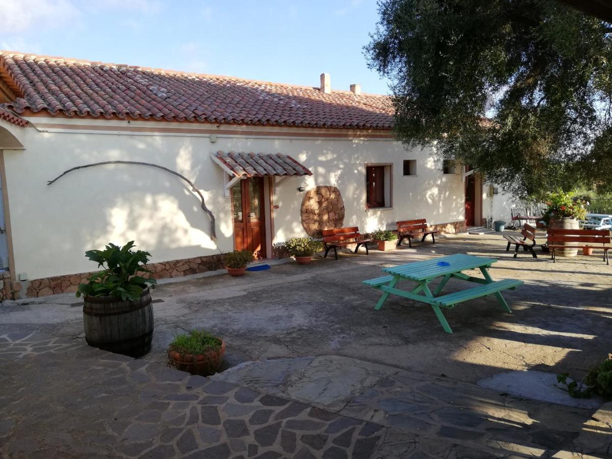 B&B La Taerra Porto San Paolo  Exterior foto